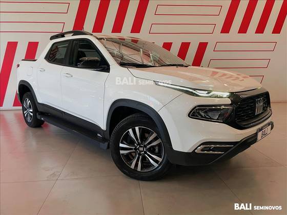 FIAT TORO 1.3 TURBO 270 FLEX FREEDOM AT6 FIAT TORO 1.3 TURBO 270 FLEX FREEDOM AT6